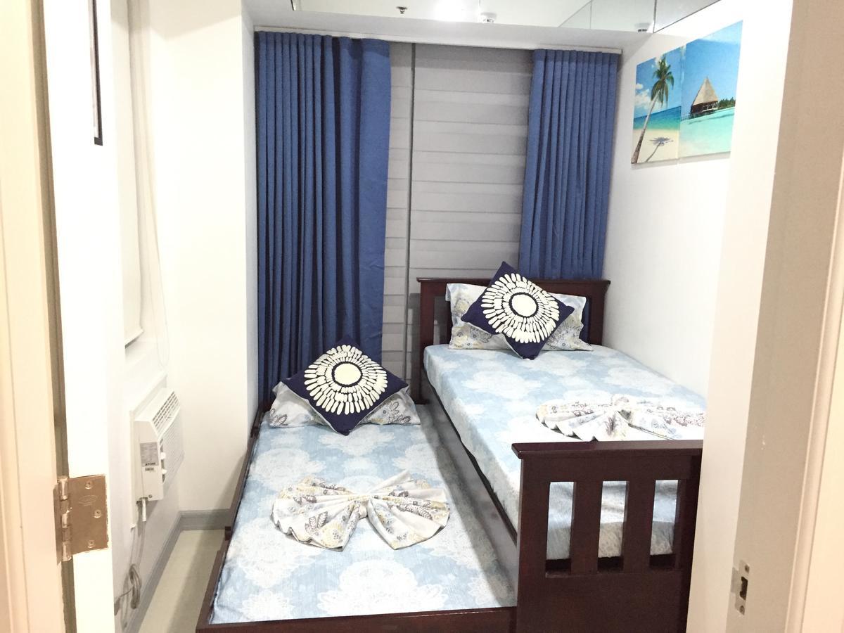 Azure Urban Resort Res. Paranaque City Exterior photo