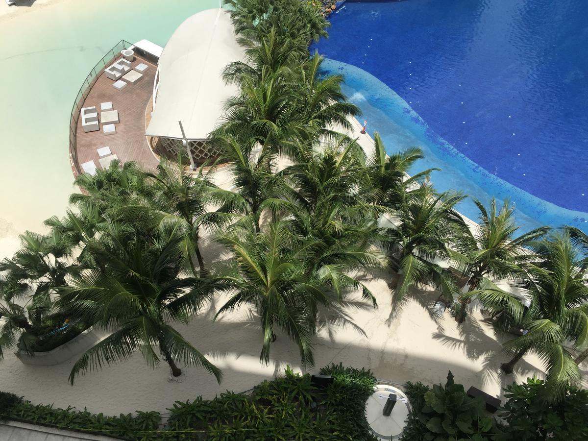 Azure Urban Resort Res. Paranaque City Exterior photo